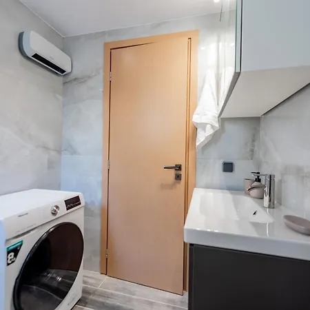 Iliada Luxury Sea View * Asgourou