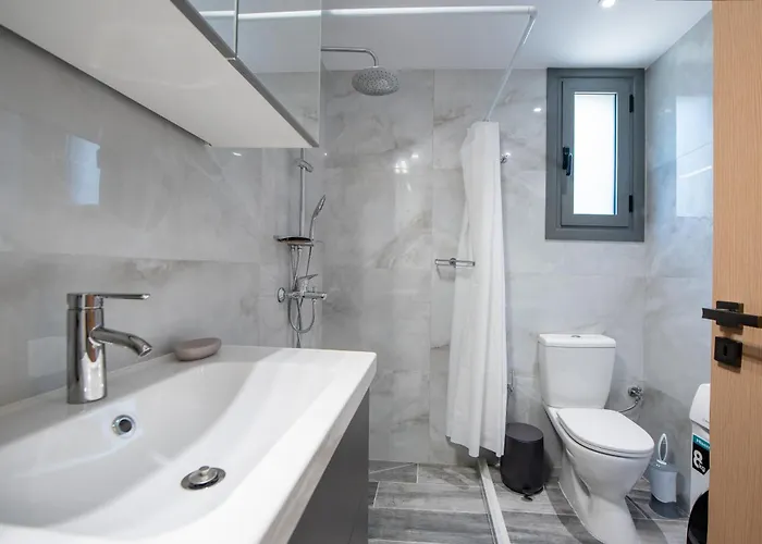 Eramel Cozy With Sea View Sgourou