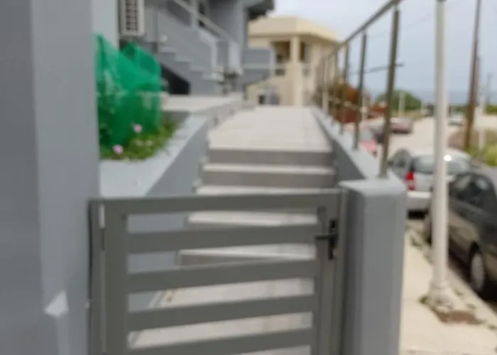 شقة Eramel Cozy With Sea View Sgourou